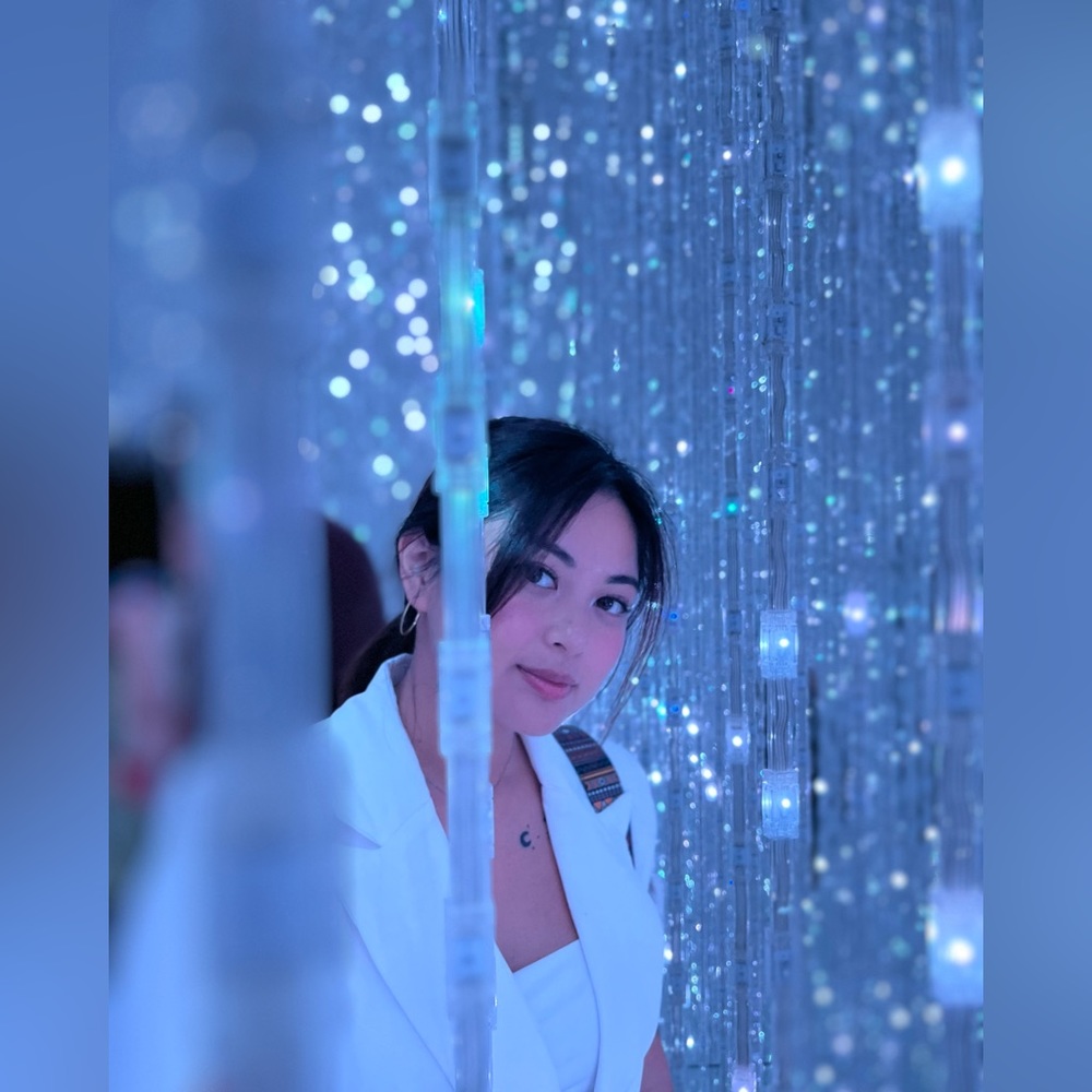 Meet your Posher, Cheziel